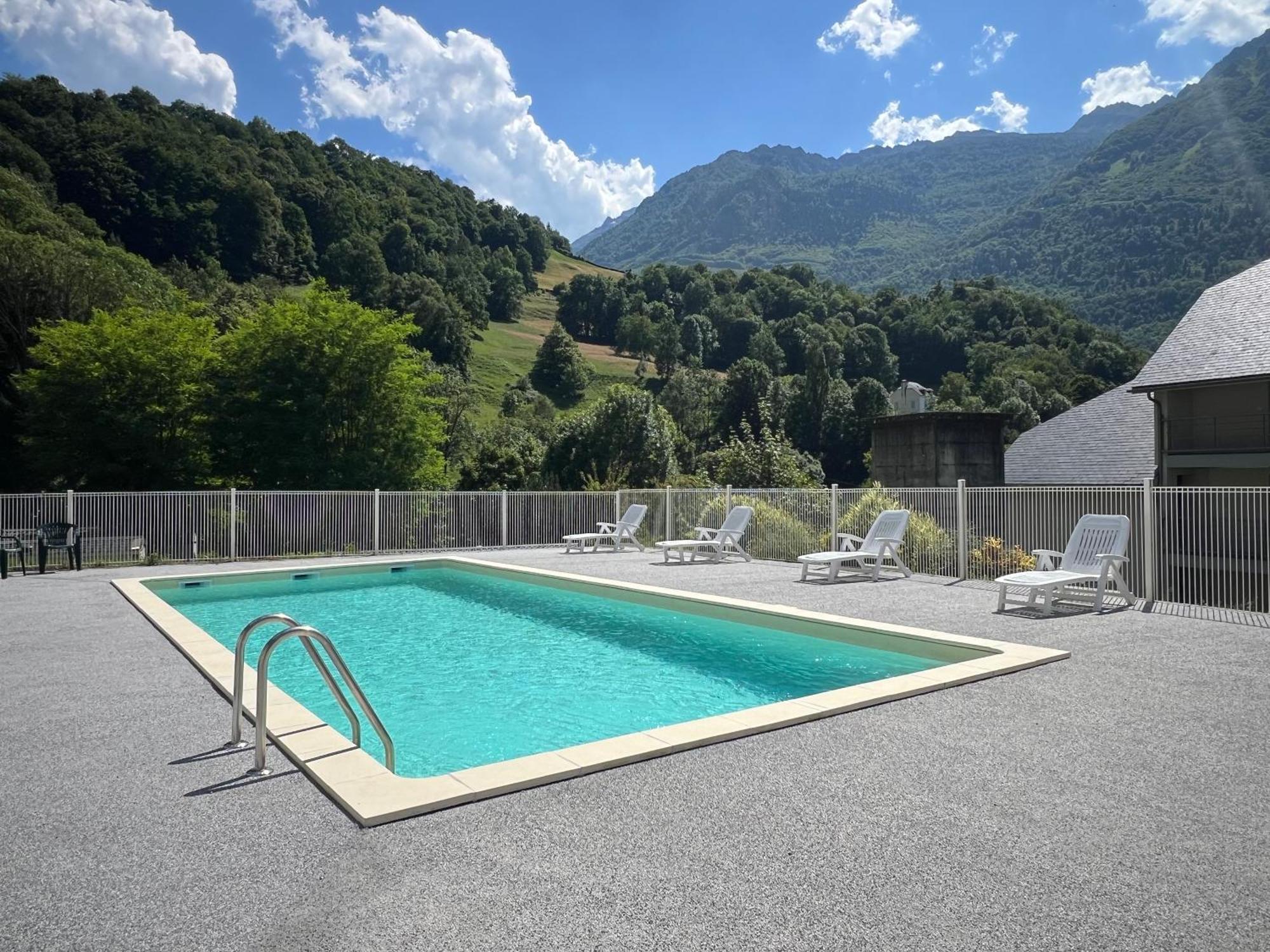 Апартаменти Loc Luz St Sauveur 2 Лю-Сен-Совер Екстер'єр фото